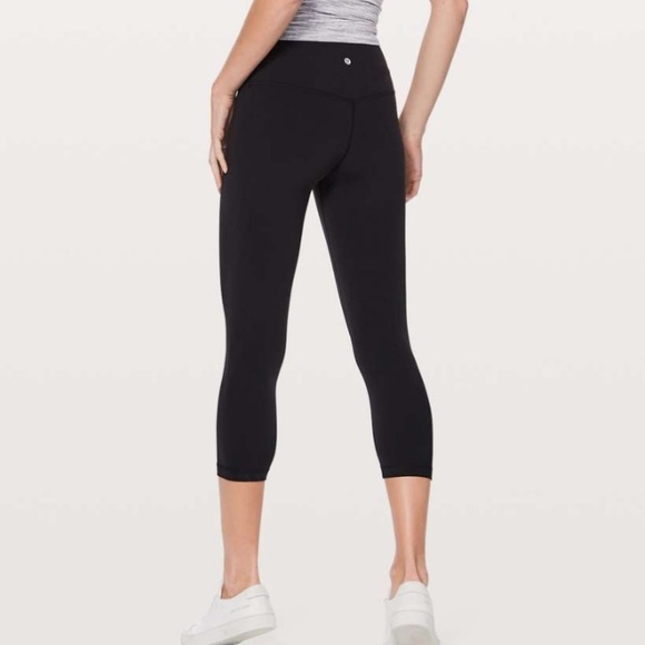 lululemon athletica Pants - Lululemon Align Crop *21"
Black